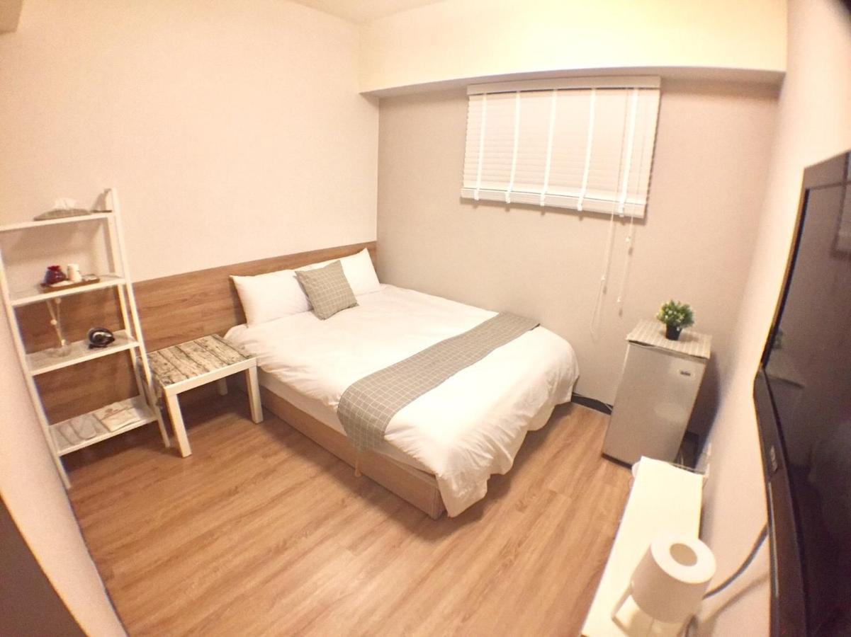 CN Hostel Taichung Exterior foto